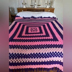 Vintage Gumdrop Granny Crochet Afghan Pink Purple Throw Blanket 70”x80”